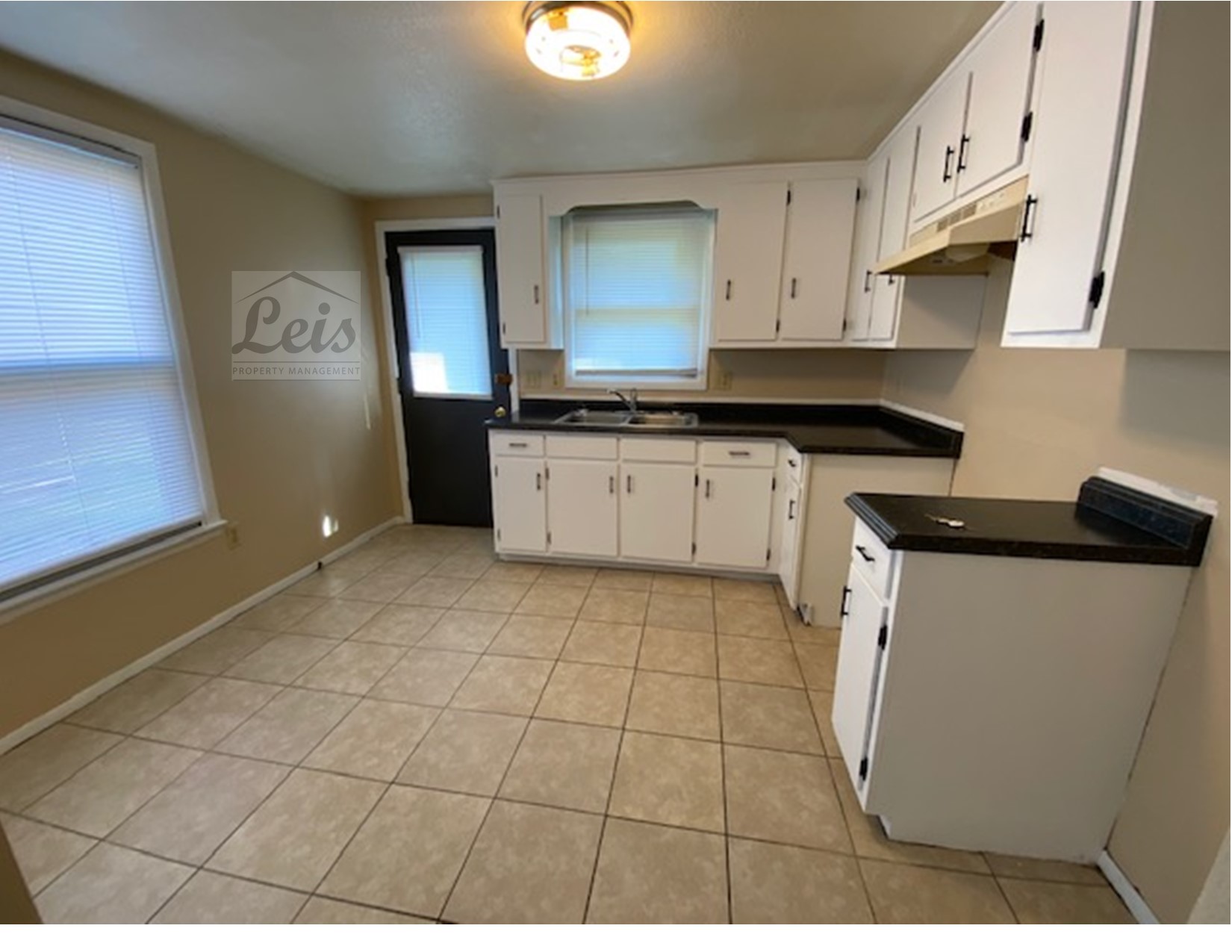 212 North Main Street, Apt. 4A - 4A