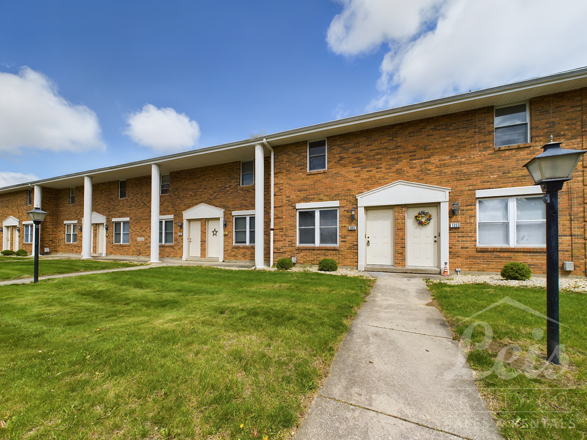 1355 Chippewa Drive - 2